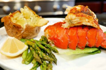 LOBSTER DINNER RECIPE | HOW TO COOK A LOBSTER | ROMANTIC DINNER RECIPE