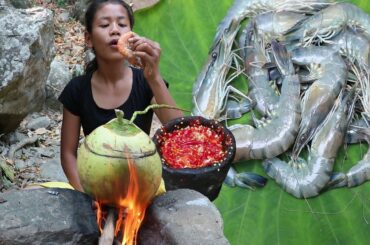 Boiled prawns in Coconut with Hot sauce Chili - Yummy Prawns recipe Tasty delicious Ep 86
