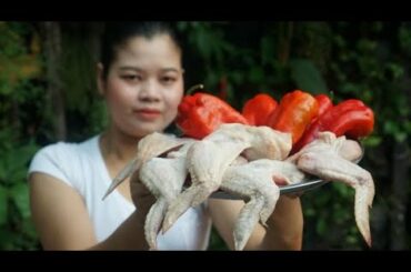 ឆាស្លាបមាន់និងម្ទេសក្រហម​ - Fry Chicken Wing With Red Chili Recipe -   Cooking with Davann