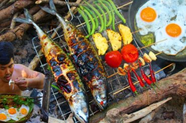 Cooking Sabak Fish bbq with chili hot sauce - Grilled Fish bbq for Lunch