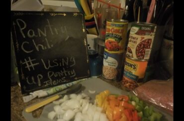 Pantry Chili | #usinguppantryitems