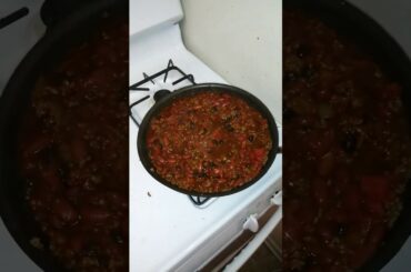 How to make homemade chili