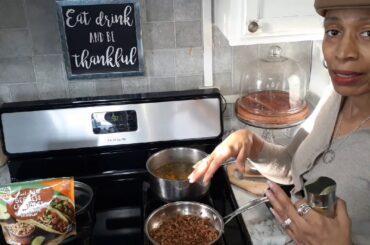 🥦Vegan Chili ||Lets Get Cooking 🍴With Meatballs Crumbles 🥬