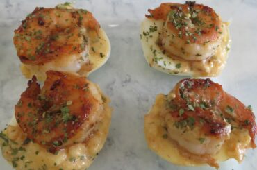 Spicy Asian Sweet Chili Shrimp Deviled Eggs!