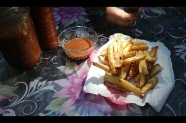 Under 100 PKR DIY Chili Garlic Sauce recipe | Easy tomato Ketchup recipe | DIY Ketchup like Brands