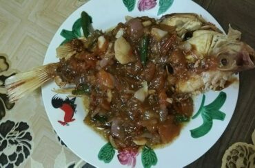 Talapia fish chili and pavakai fry