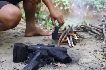 Cooking Shrimp BBQ eat with Chili Sauce Recipe   Grilled Shrimp BBQ in Forest