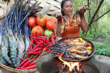 The best food:  Yummy Lobster curry with Spicy chili- Sea food & Eating show - Food my village Ep 18