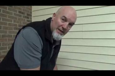 Hot Dogs with Homemade Southern Chili and Brats.