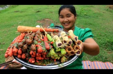 Cooking Hot dog with  Spicy chili recipe for food By village - Cooking Life