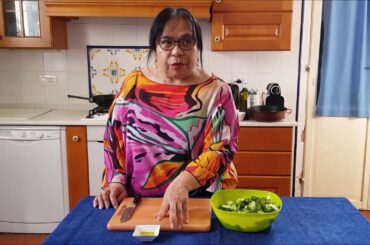 [EASY PASTA RECIPE] Spaghetti with Garlic, Oil and Chili & Garlic Broccoli | #QuarantineDays