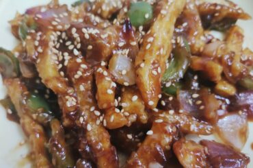 Crispy honey chili potatoes recipe