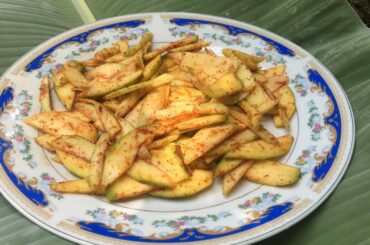 Mango with red chili powder recipe | village style