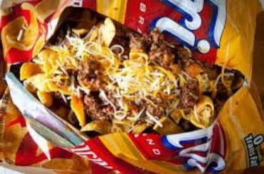 Simple Chili and Frito Pie