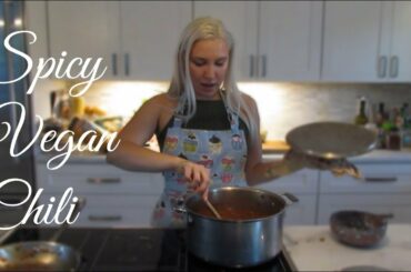 SPICY VEGAN CHILI recipe - 3 Bean Chorizo Chili