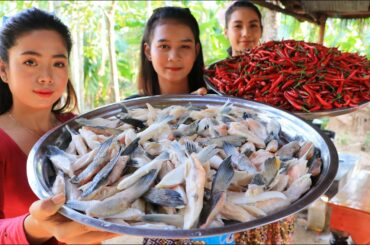Amazing cooking salmon fin grilled with chili recipe