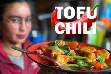 AMAZING NEPALESE STREET FOOD. TOFU CHILLI. VEGAN RECIPE