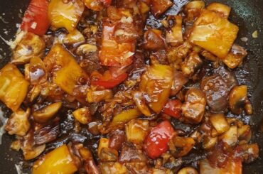 #easyrecipe #howtocook #whisky Drunken BBQ Mushroom Chili with Parmigiano Reggiano