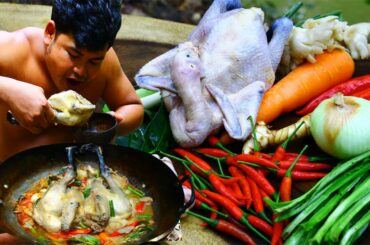 Cooking Hot Spicy Chili Tomyam Chicken Soup - Cook Tomyam Kai Thai Soup Recipe