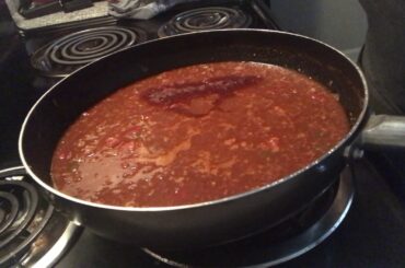 Homemade chili | come Cook with me