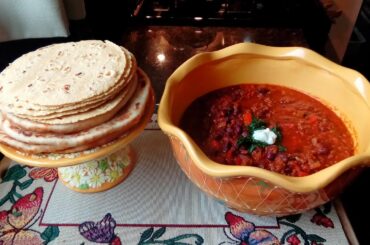 DIY Homemade Ground Beef Chili simple recipe | Tortilla | Naan | Using Cupboard Ingredients