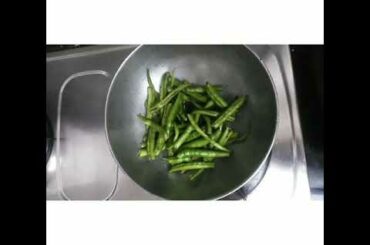 OVEE KITCHEN... 👩‍🍳👩‍🍳 Lemon chili receipe | लिंबात  शिजवलेली  मिरची..... 😋😋