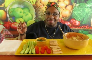 WHITE CHILI WITH SPAGHETTI PASTA