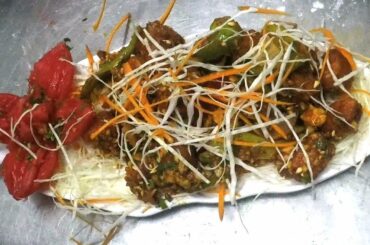 Indo Chinese Recipe - Restaurant Style Red Chili Chicken With Gravy Recipe