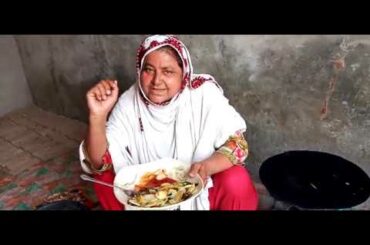 potato fry with green chili ,garlic ,ginger recipe by safia malik