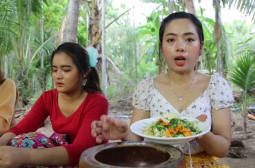 Amazing Stir fry frog with chili recipe - Easy Cook