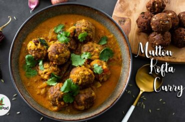 Mutton kofta curry - Mutton kola urundai kulambu - chili in a pod
