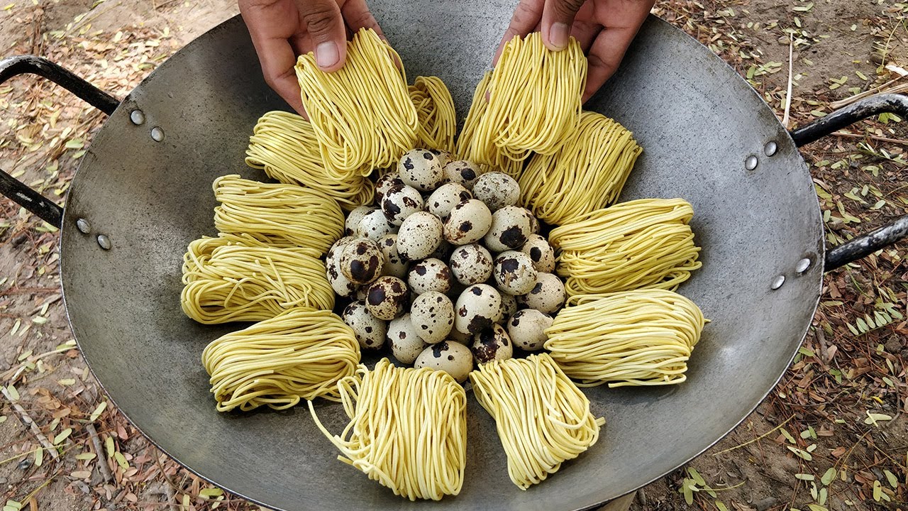 Yellow Noodle Fried Quail Eggs Recipe / Kdeb Cooking Chili Chili