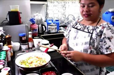 Cooking American Chili | Team Walker: Episode 1