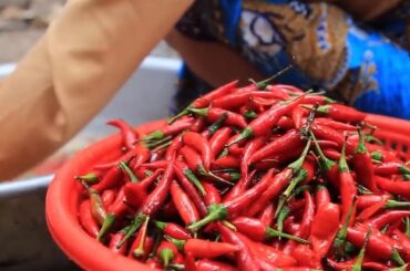 How to cook roasted chicken with chili