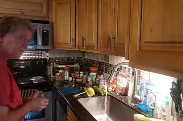 Dave's Veggie Chili Recipe Revealed