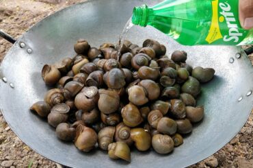 Tasty Snail Cooking With Sprite Recipe / Kdeb Cooking