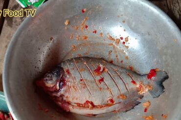 My Food TV~roast fish with salt and chili recipe then eat with family.