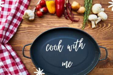 COOK WITH ME | ground beef chili, corn avocado salad | NATURAL OVEN CLEANING | day in the life