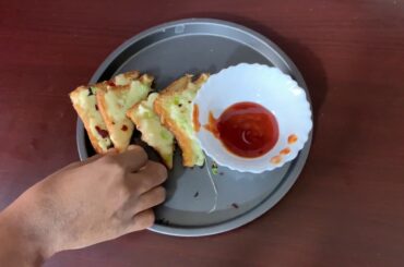 3 minutes Chili Cheese Toast Recipe on Tawa | Chilli Bread Toast