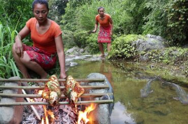 Survival skills: Catch and Cook Fish with Spicy Chili for Dinner in Jungle - Food my village Ep 38