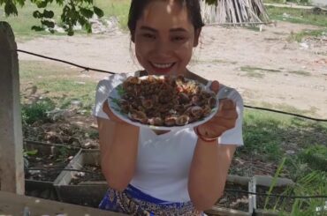 Yommy cooking cockles with chili recipe/ cooking natural /Cambodia family cooking