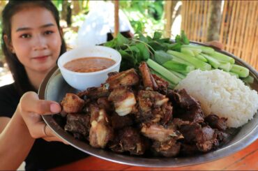 Tasty chicken stir-fry with chili recipe