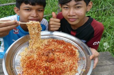 Wow Amazing! Cooking noodle with chili - Spicy noodles with chili very delicious
