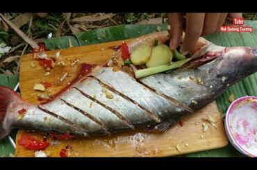 Delicious Roasts Big Fish With Chili Cooking Recipe