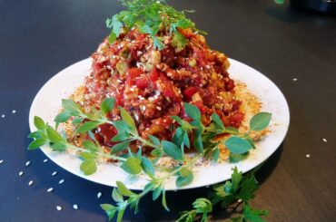 Let's Cook Raw...Together! and make Raw Vegan Hearty Chili with our guest Chef Chris Kendall!