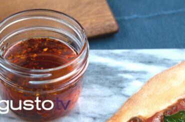 spicy chili garlic oil | spencer's big 30