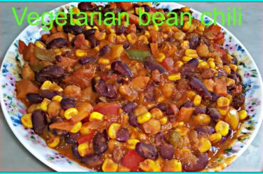 VEGETARIAN BEAN CHILI RECIPE!