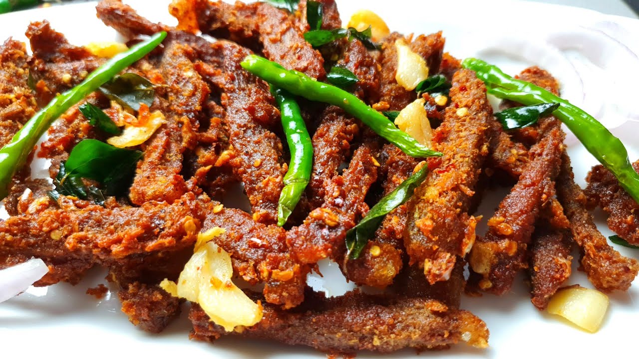 NAADAN STYLE BEEF CHILLI IN JUST 10 MINUTES Kerala beef chili fry