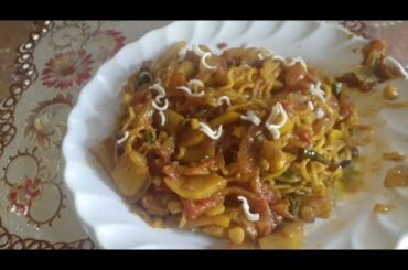Instant spicy Chili Maggi safe to home