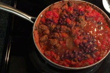 Cooking with Gabby: HelloFresh Beef and Black Bean Chili Recipe